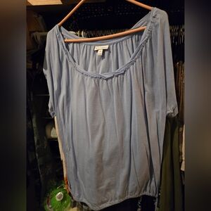 Women's Blue Top